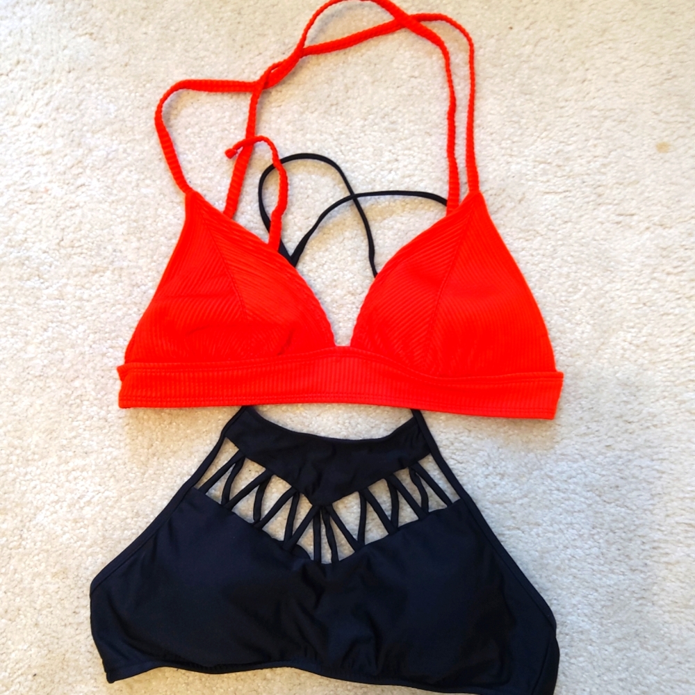 🌷XHILARATION Red and Black HALTER Bikini Tops L
